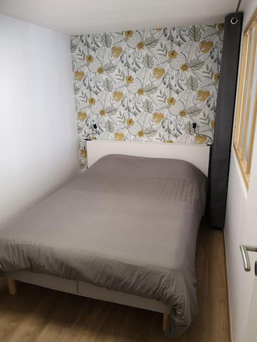 T1 Bis Proche Marais Avec Garage A Moto Apartment *